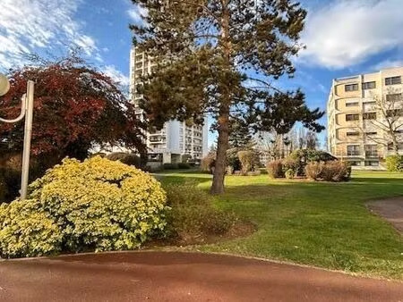 appartement 4 pièces 99 m²