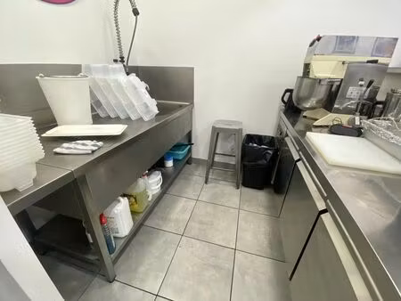 vente local industriel 3 pièces 51 m² bordeaux (33000)