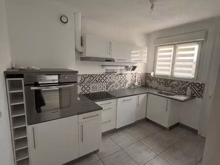 maison semi mitoyenne 5 pieces 81 m2