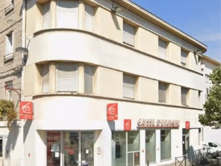 immeuble - 3 lots loués - centre-ville - 9%