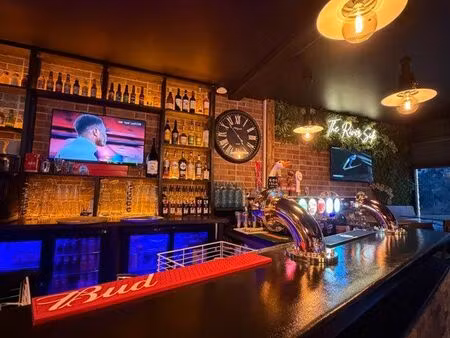 fonds de commerce pizzeria au feu de bois & sport's bar