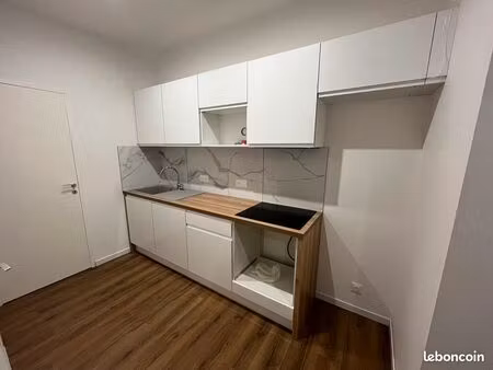 ? t2 de charme – 30 m² – rénovation neuve & poutres apparentes