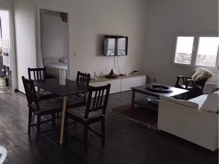 appartement 2 pièces meublé et équipé