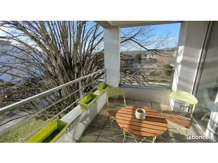 t4 85 m² avec terrasse proximité immédiate de la voie verte