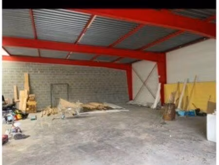 vend dépôt entrepôt