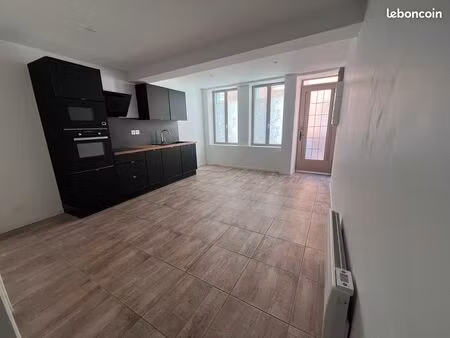 maison 105 m² – 3 chambres – maringues (63350)