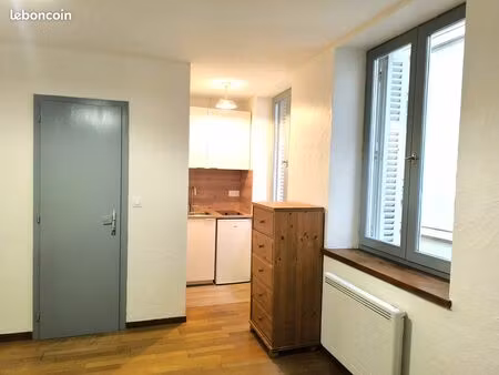 studio neuf après rénovation – hyper centre