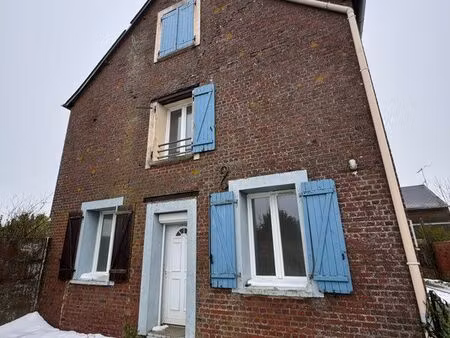 appartement 3 pièces en triplex avec jardin privatif au calme