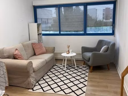 sous-location cabinet/bureau