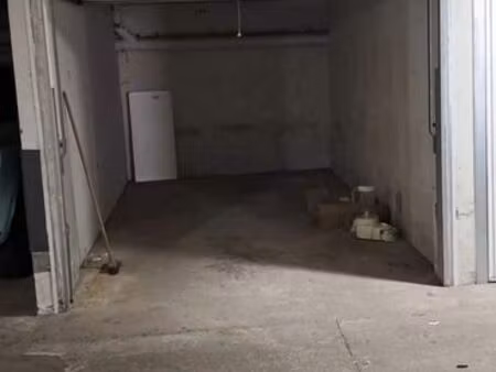 garage à louer