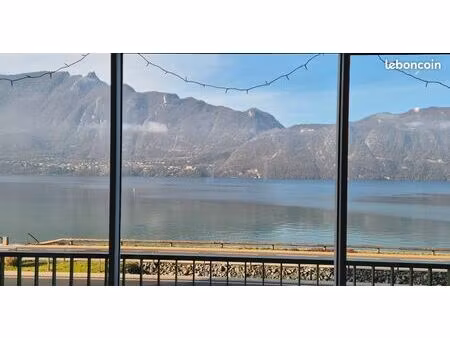 t1 vue magnifique lac