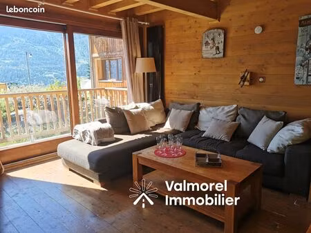 très beau chalet au coeur de la station de doucy