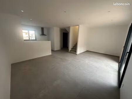 maison 74 m² - 3 chambres