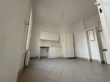 studio 19 m2 - la fourchette-parc du tremblay