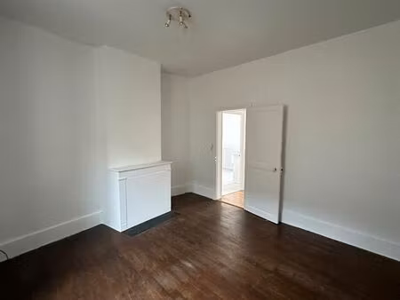 t2 avec vrai petit jardin