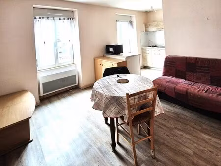 centre rignac – t1 bis meublé – disponible immédiatement – sans frais d’agence