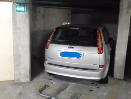 parking sécurisé centre-ville – station tramway chantiers navals