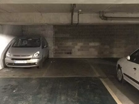 parking à louer vincennes centre