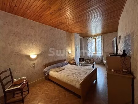 vente maison 7 pièces 213 m² conliège (39570)