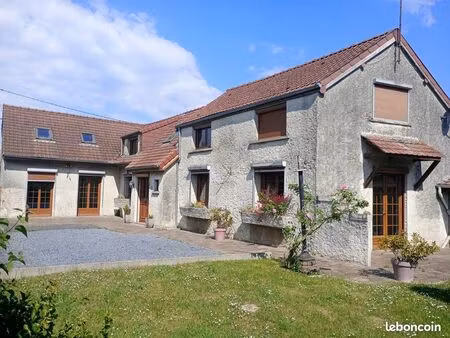 maison 6 pièces 142 m²