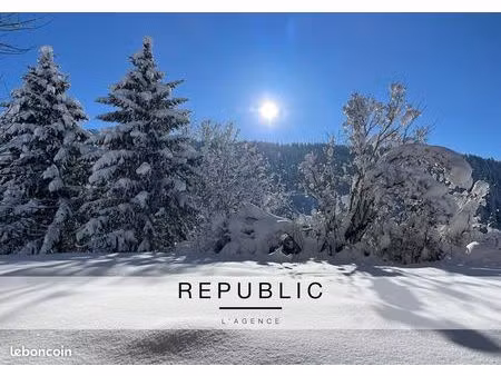 immeuble 15 pièces 222 m²