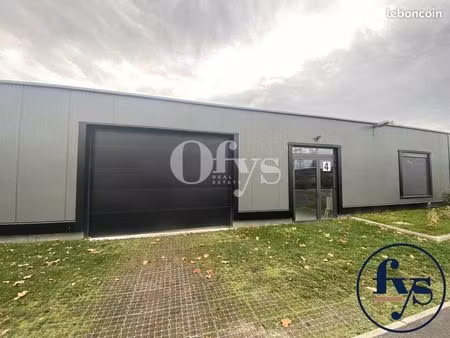 local d'activité 283 m²