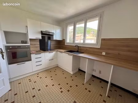 appartement 5 pièces 95 m²