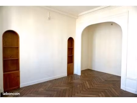 appartement 2 pièces 53 m²