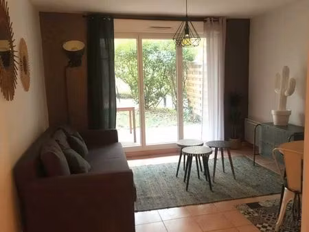 location meublée t2 (42m²) + garage + terrasse/jardin – metro gorge de loup/ vaise