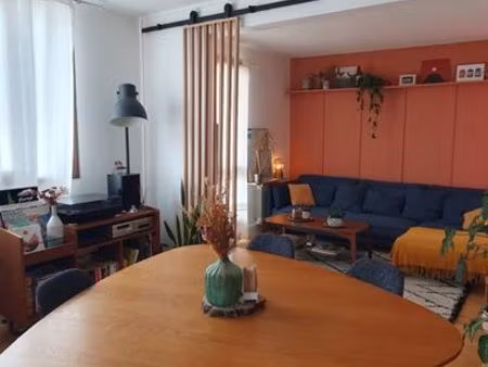 t3 bis de 78 m² meublé charpennes / tonkin