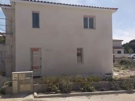 maison 4 pièces 82 m²