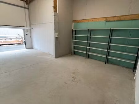 box/garage 40m2
