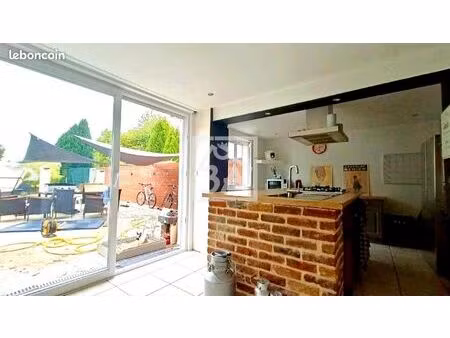 maison 7 pièces 135 m²