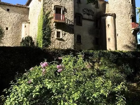 château 12 pièces 523 m²