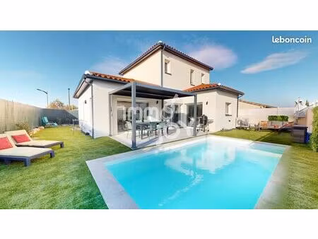 villa 5 pièces 112 m²