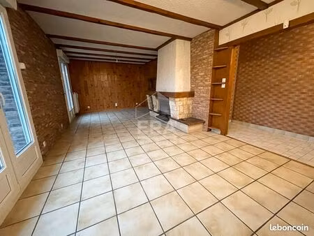 maison 6 pièces 95 m²