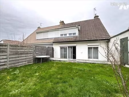 maison 4 pièces 96 m²