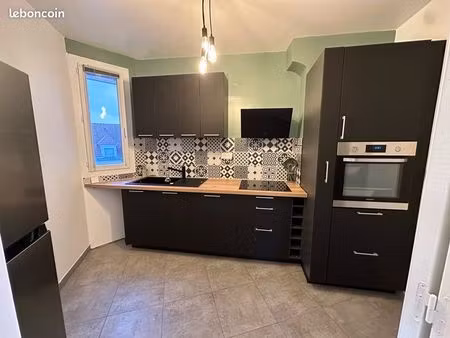 appartement meublée de type f2 / 51m2 climatisée