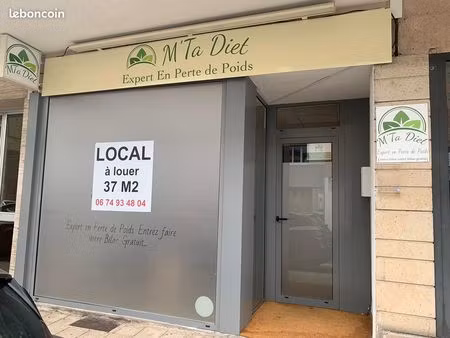 local commercial 37 m2