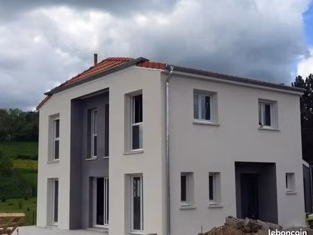 maison 119 m² avion