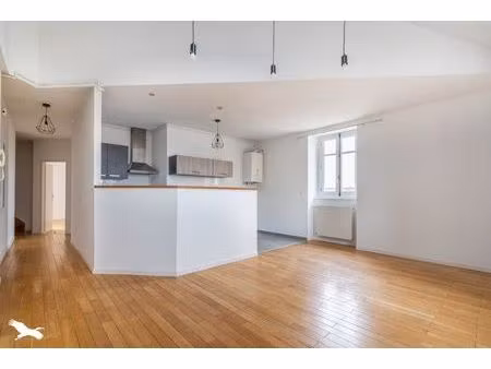 vente appartement 4 pièces 83 m² bordeaux (33000)
