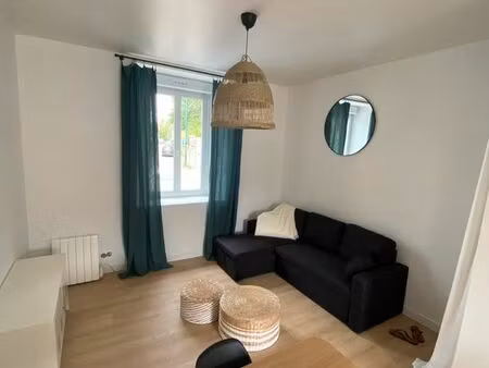 appartement meublé avec parking - centre ploermel