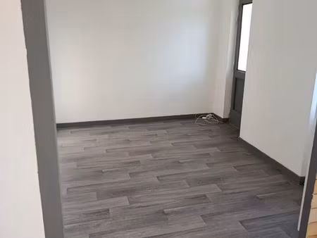 appartement t3 dans une petite copropriété calme
