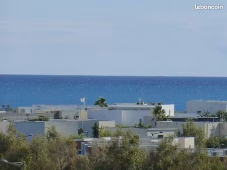 appartement t3 avec balcon vue mer