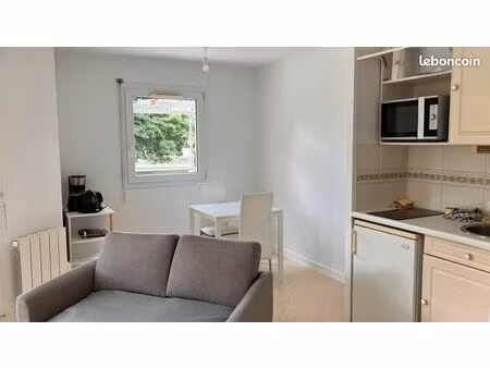 t2 meublé au 1er février