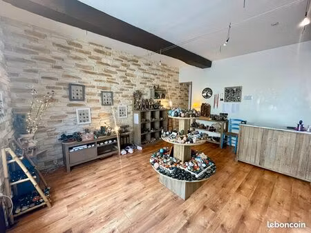 local commercial 35 m² vannes