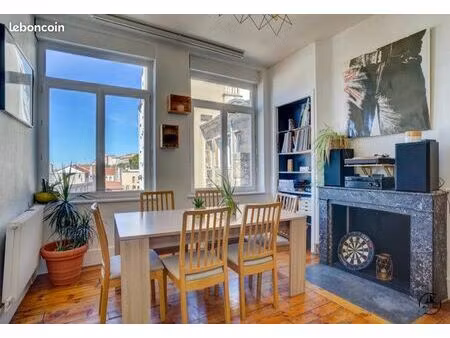 t3 meublé - hôtel de ville