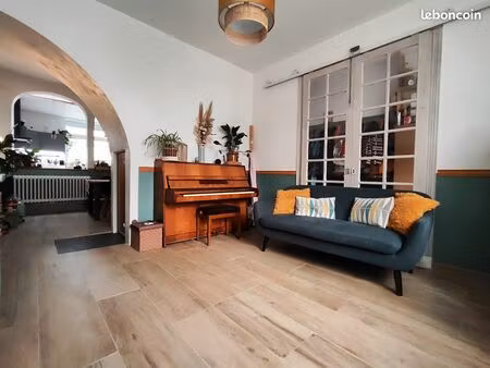 maison bourgeoise 5 pièces – 110 m² – jardin 275 m²