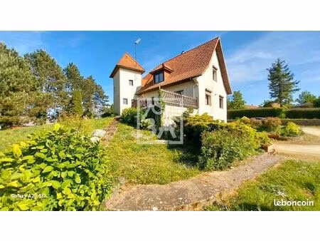 maison 6 pièces 202 m²