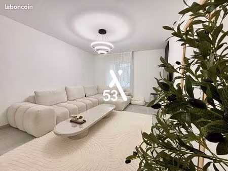 propriété 4 pièces 114 m²